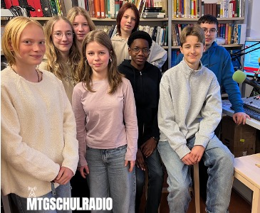 Die SchülerInnen des WK Schulradio am MTG Augsburg 